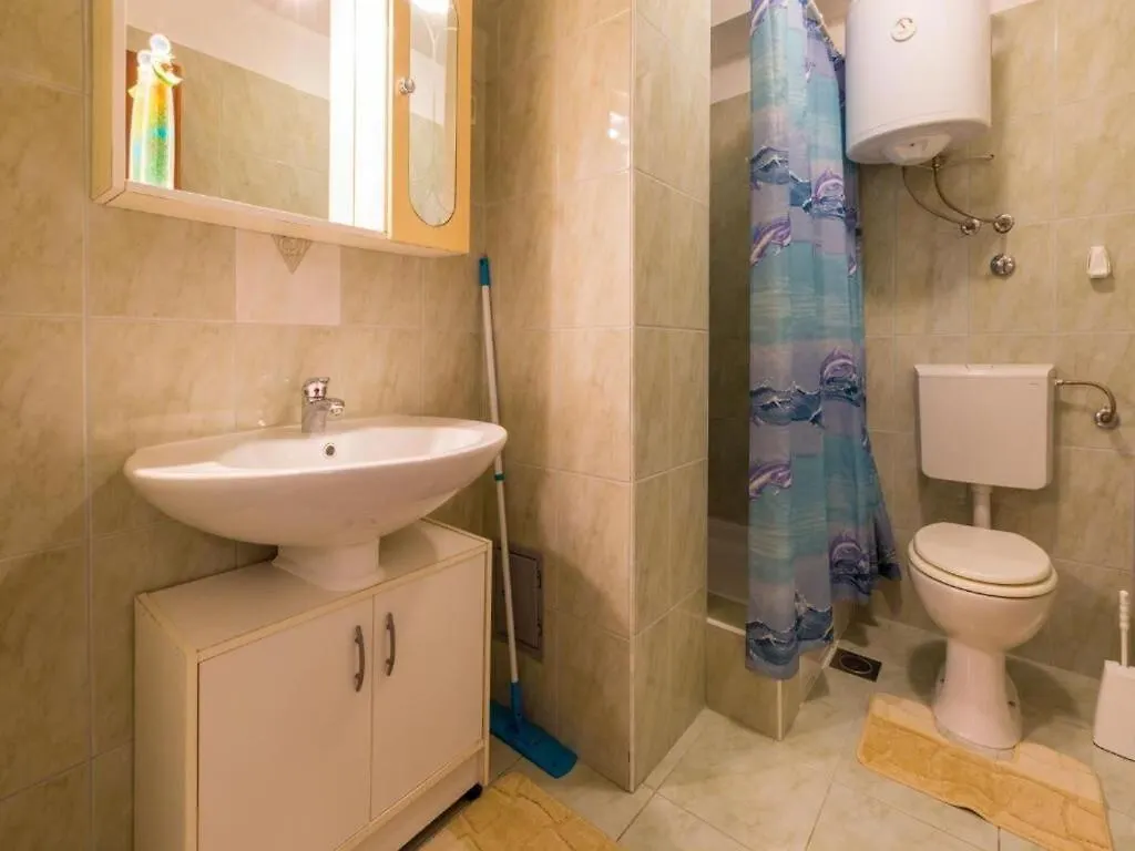 Apartments Adrasteja Dramalj