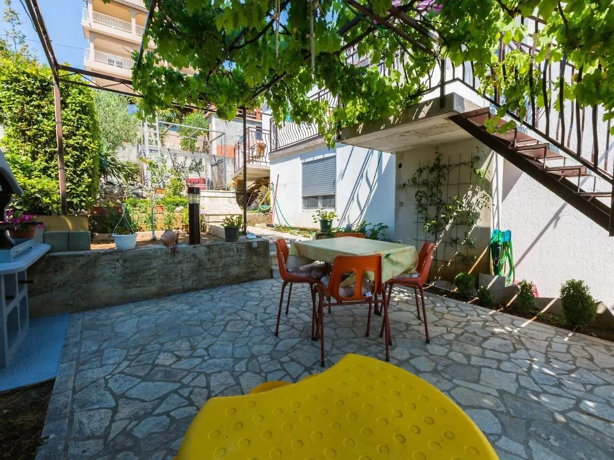 Apartments Adrasteja Dramalj